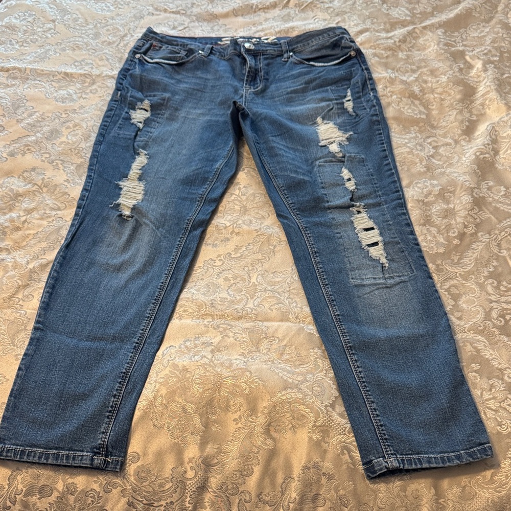 Seven7 Women's Blue Distressed Boyfriend Jeans